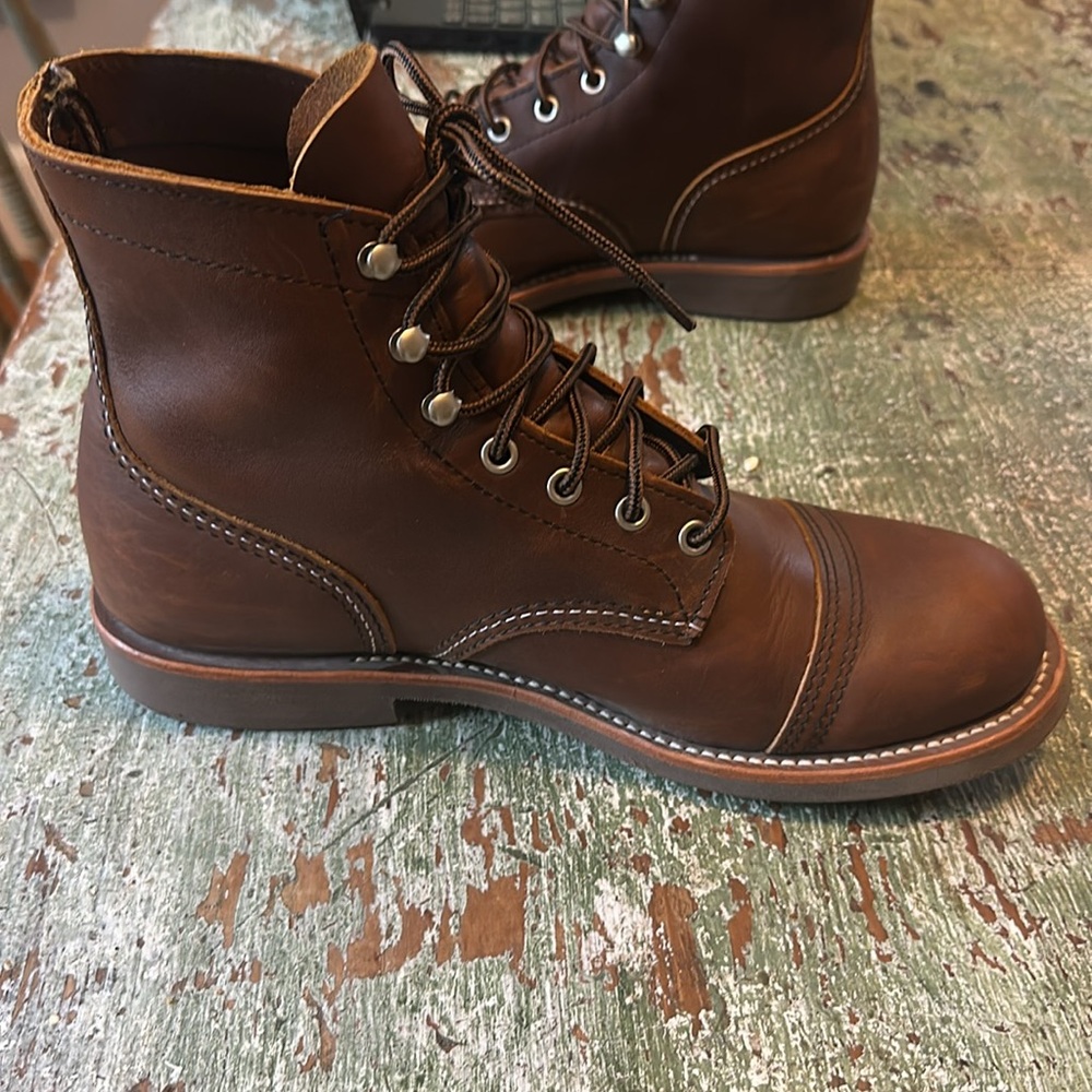 Men's Brown oiled leather rockabilly Red Wing style mens boots sz 9.5 - Picture 3 of 7